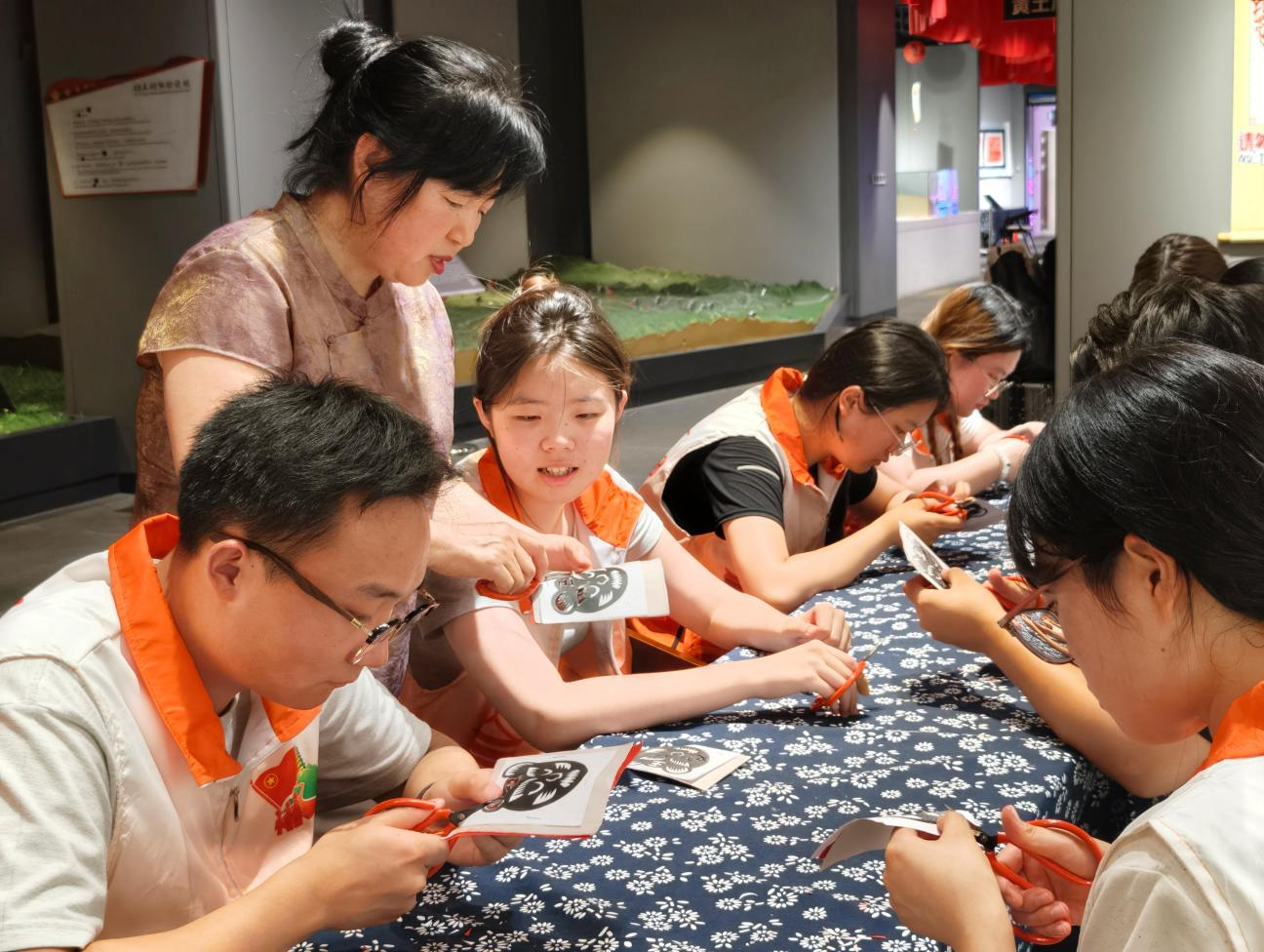 【延安市】触摸黄土非遗温度，青年接力文化传承